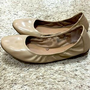 Time&True women’s beige ballet flats with memory foam. Size 9